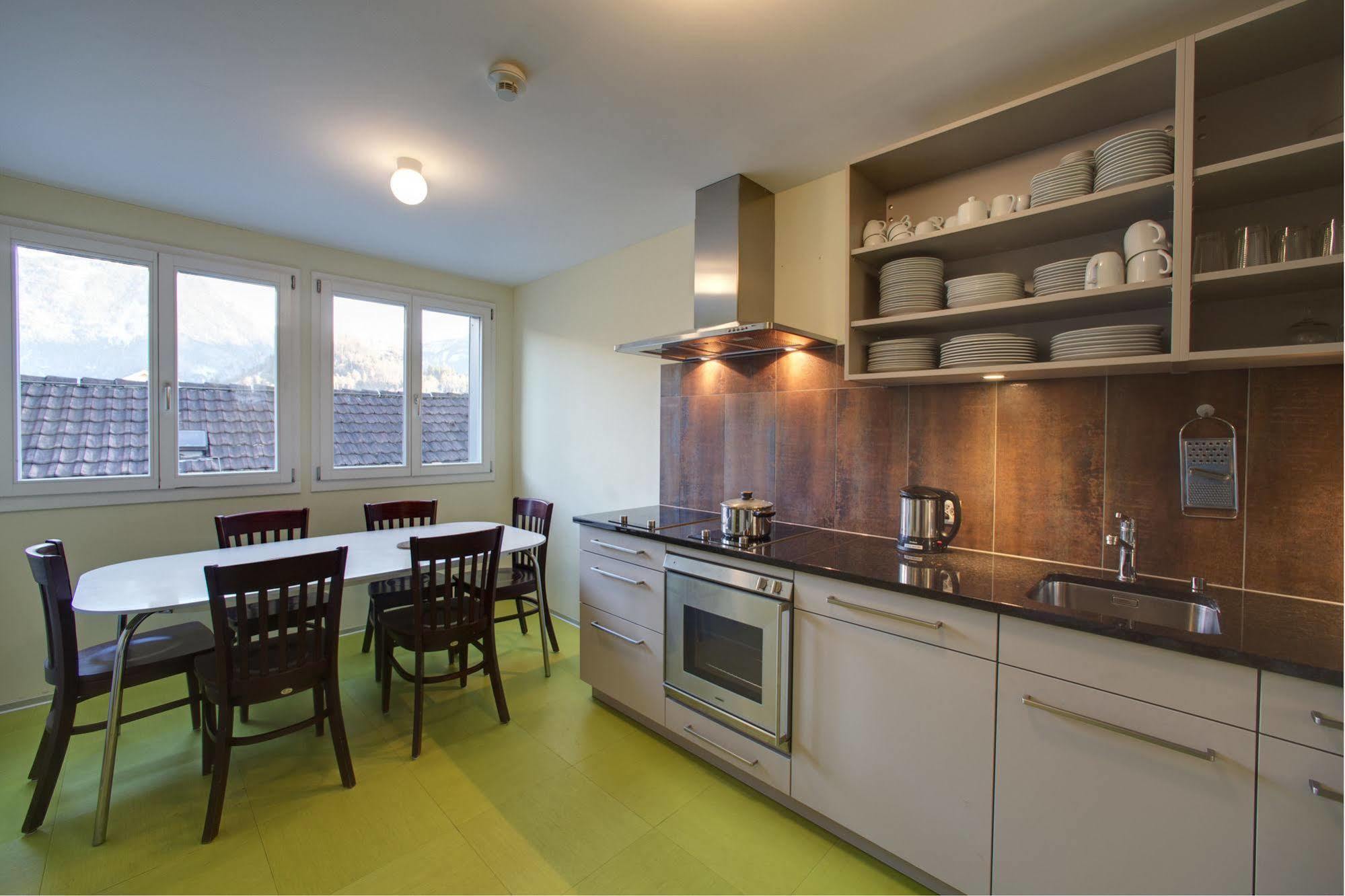 Hostal Alplodge