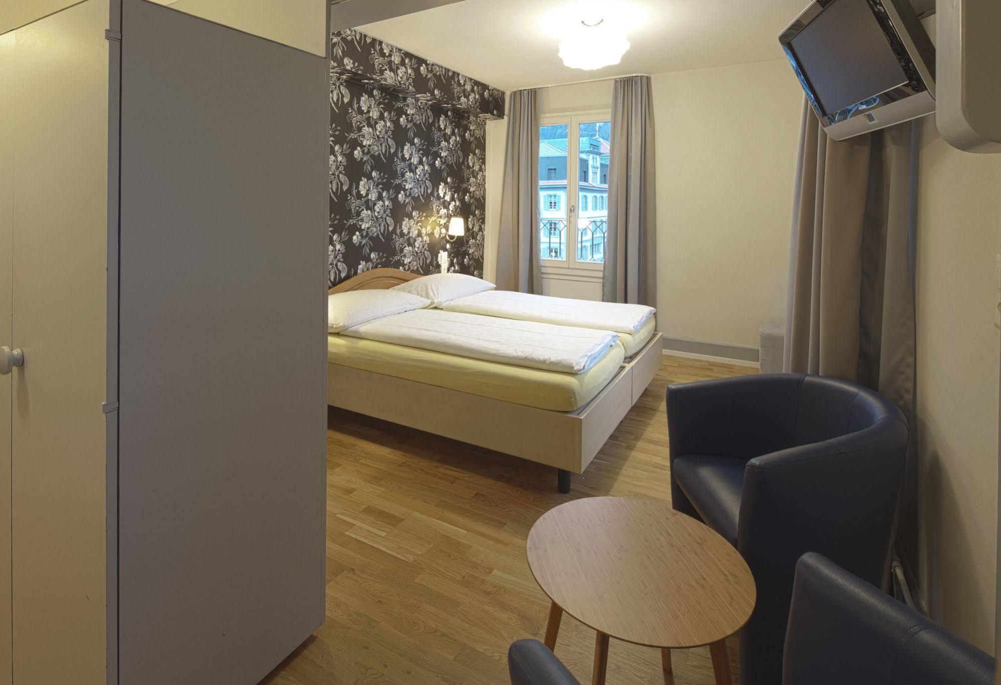 Hostal Alplodge Entrelagos